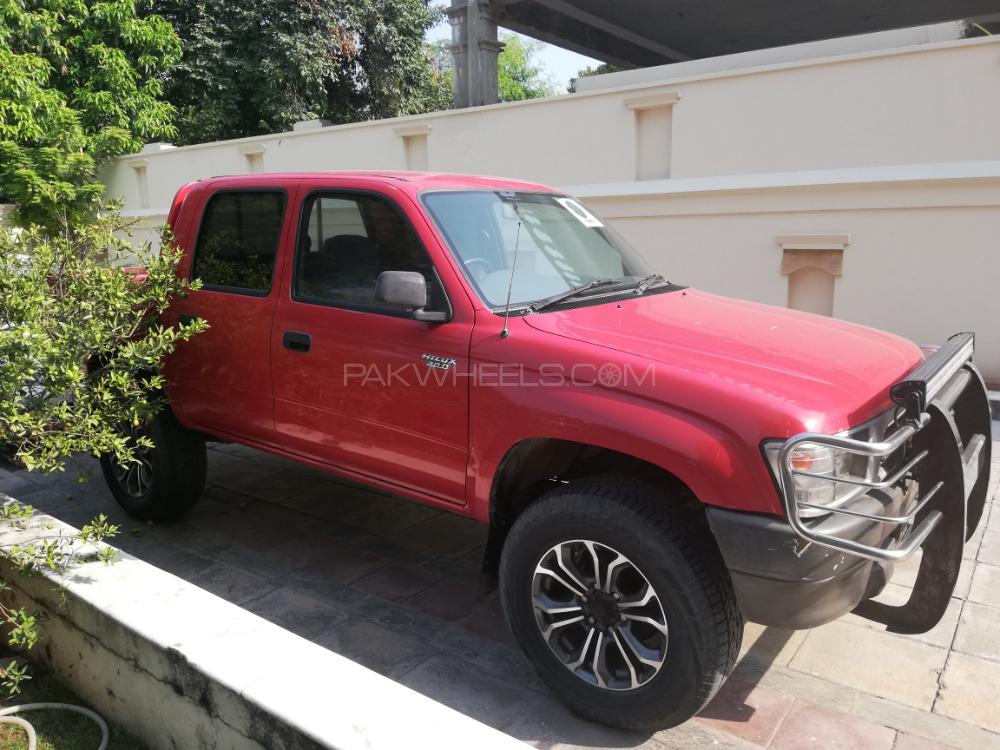 Toyota Hilux 1998 for Sale in Islamabad Image-1