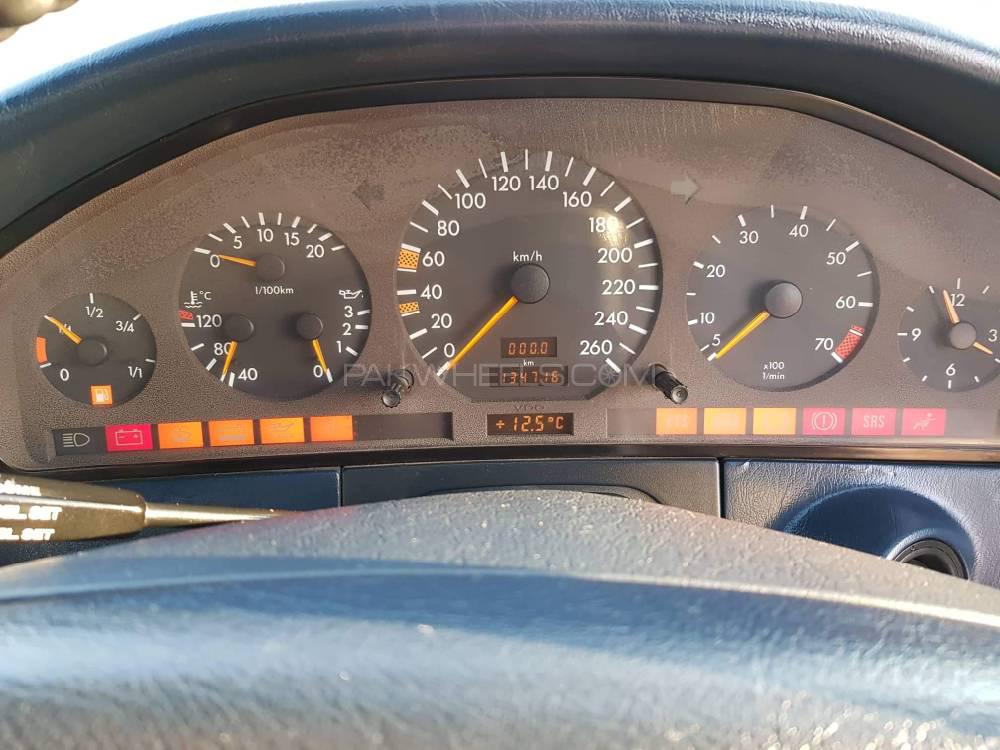 Mercedes Benz S Class 1995 for Sale in Lahore Mercedes Benz S Class 1995 for Sale in Lahore Image-7