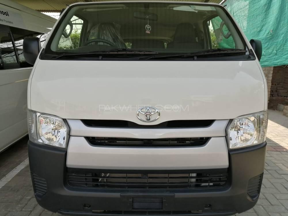 Toyota Hiace 2019 for Sale in Multan Image-1