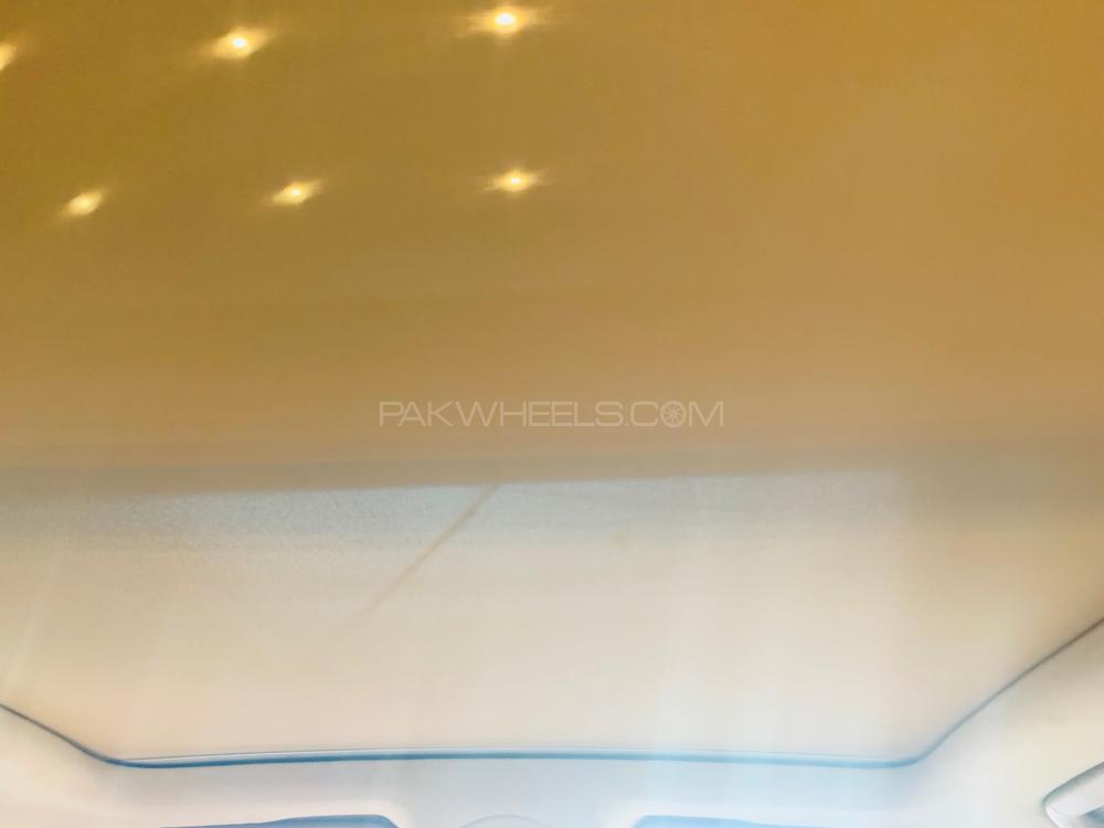 Porsche Cayenne 2011 for Sale in Lahore Porsche Cayenne 2011 for Sale in Lahore Image-12