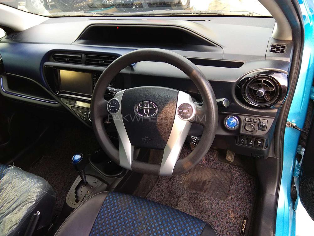 ٹویوٹا اکوا 2015 for Sale in لاہور ٹویوٹا اکوا 2015 for Sale in لاہور Image-5