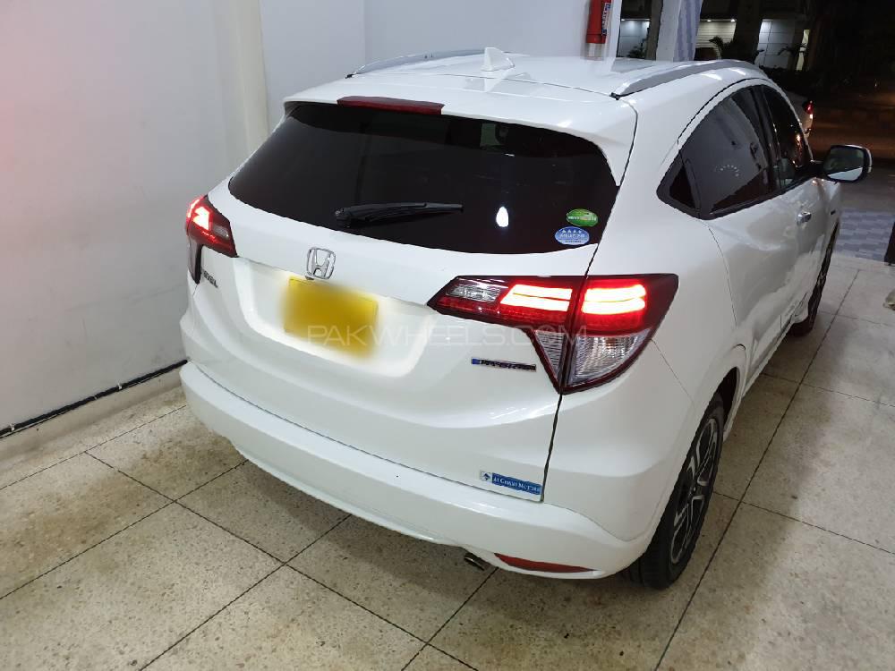 Honda Vezel 2015 for Sale in Karachi Honda Vezel 2015 for Sale in Karachi Image-8