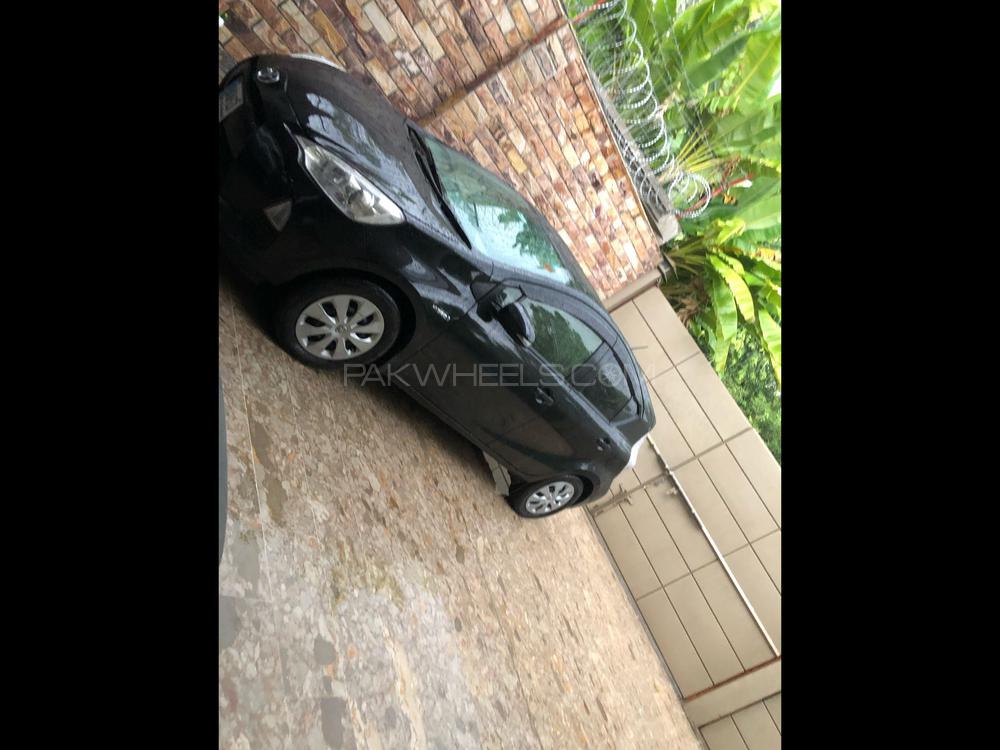 Toyota Aqua 2014 for Sale in Peshawar Toyota Aqua 2014 for Sale in Peshawar Image-3