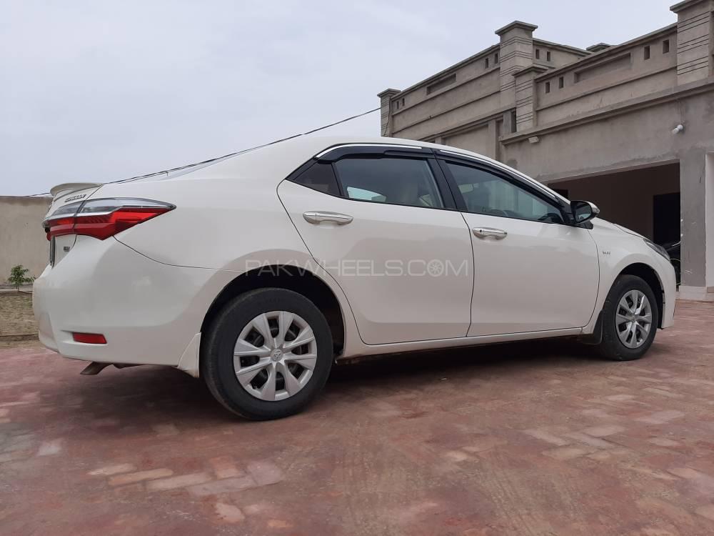 Toyota Corolla 2017 for Sale in Bahawalpur Toyota Corolla 2017 for Sale in Bahawalpur Image-12