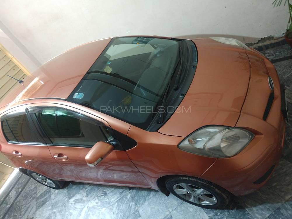 Toyota Vitz 2008 for Sale in Sahiwal Image-1