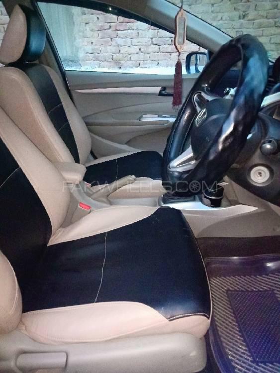 Honda City 2013 for Sale in Hyderabad Honda City 2013 for Sale in Hyderabad Image-3