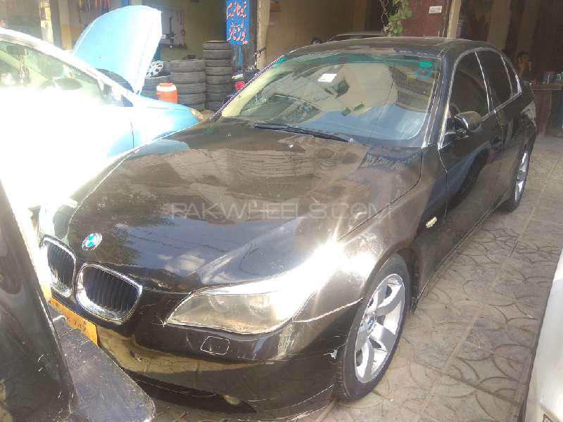 BMW 5 Series 2004 for Sale in Karachi Image-1
