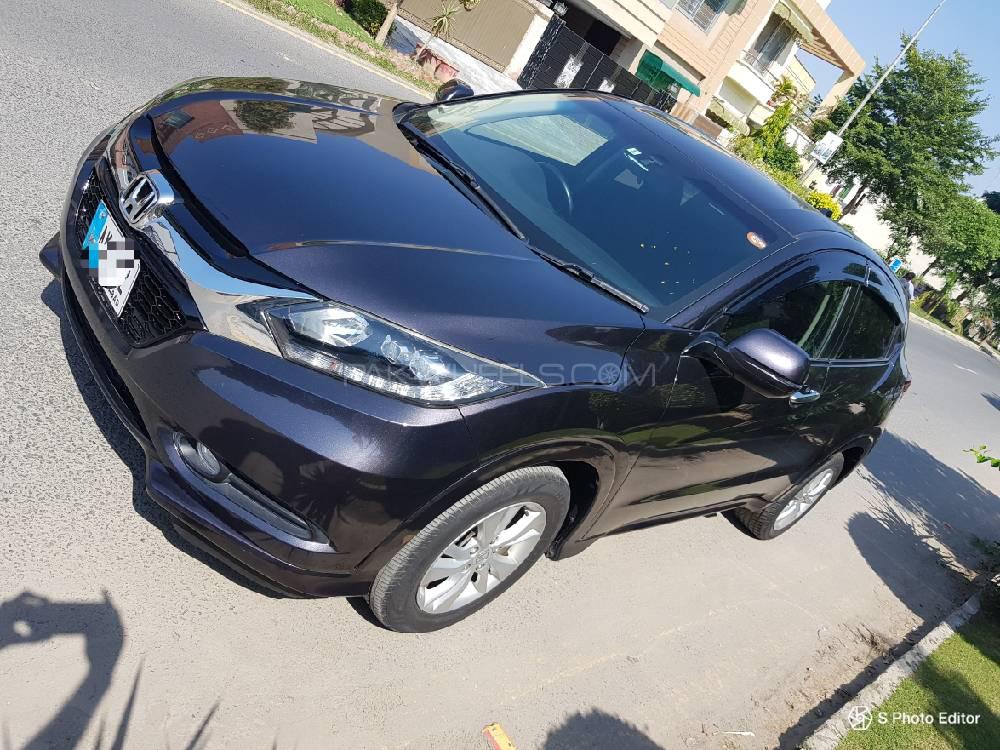 Honda Vezel 2014 for Sale in Lahore Honda Vezel 2014 for Sale in Lahore Image-2
