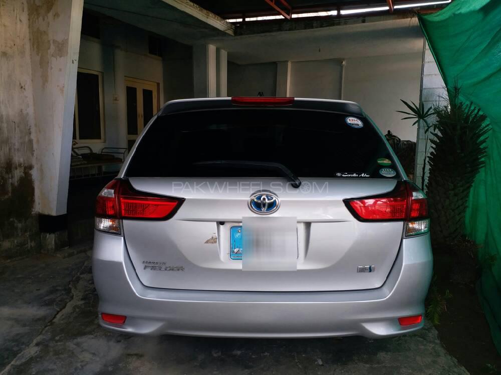 Toyota Corolla Fielder 2015 for Sale in Mardan Toyota Corolla Fielder 2015 for Sale in Mardan Image-2