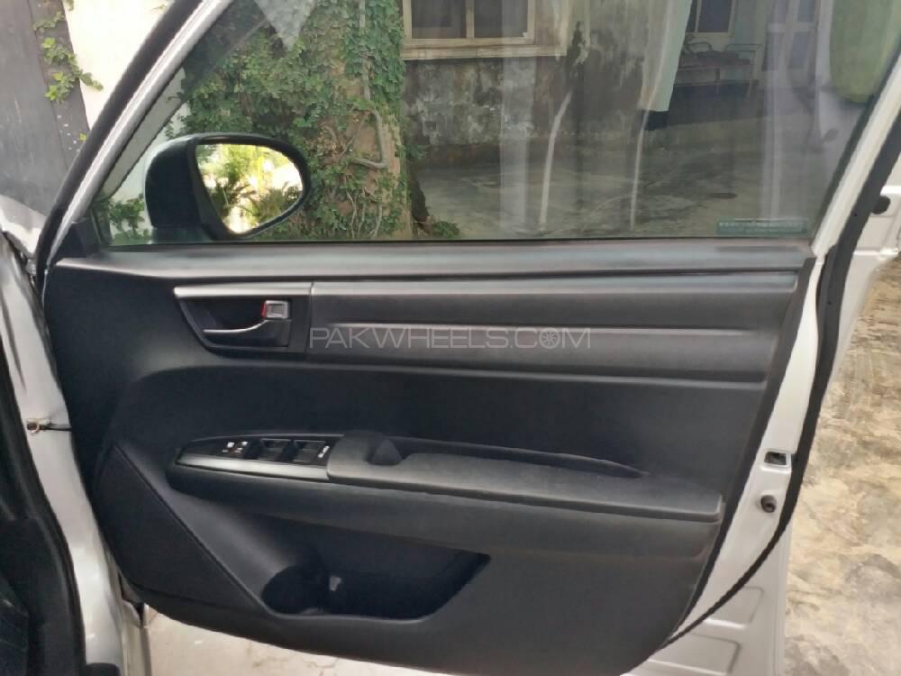 Toyota Corolla Fielder 2015 for Sale in Mardan Toyota Corolla Fielder 2015 for Sale in Mardan Image-16