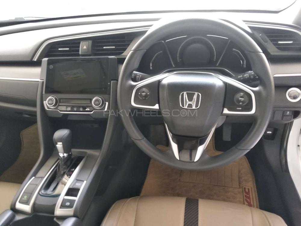 Honda Civic 2018 for Sale in Lahore Honda Civic 2018 for Sale in Lahore Image-7