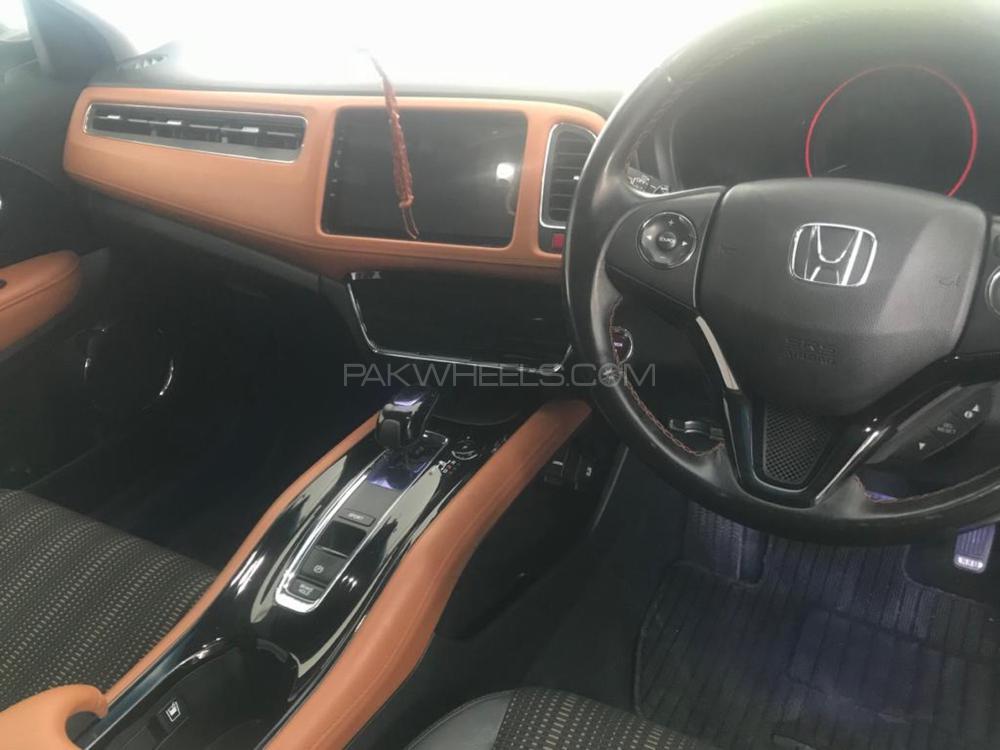 Honda Vezel 2015 for Sale in Islamabad Honda Vezel 2015 for Sale in Islamabad Image-6