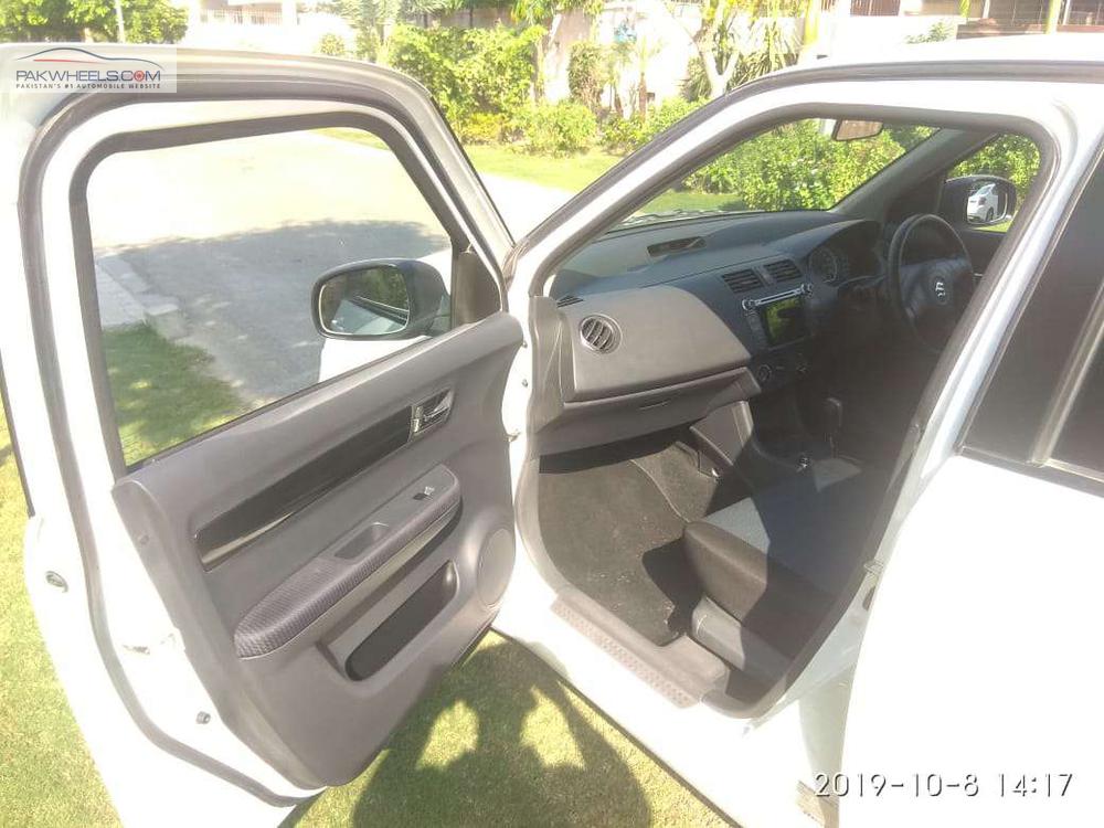 Suzuki Swift 2018 for Sale in Lahore Suzuki Swift 2018 for Sale in Lahore Image-10