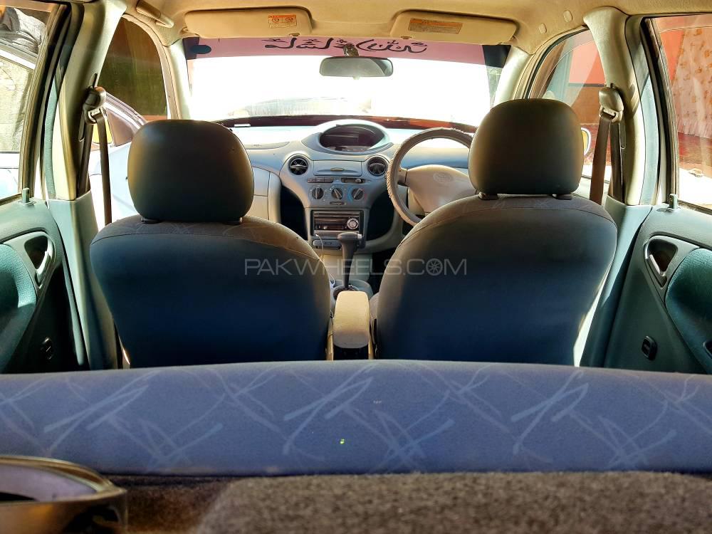 Toyota Vitz 2001 for Sale in Quetta Toyota Vitz 2001 for Sale in Quetta Image-9