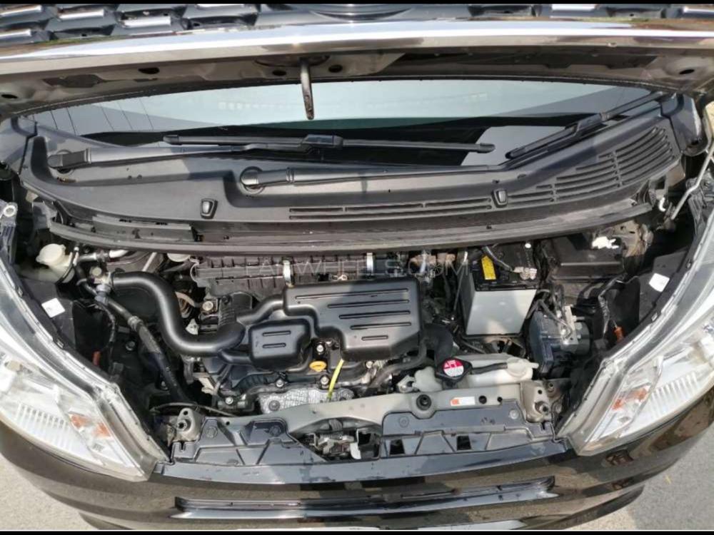 Daihatsu Move 2016 for Sale in Peshawar Daihatsu Move 2016 for Sale in Peshawar Image-3