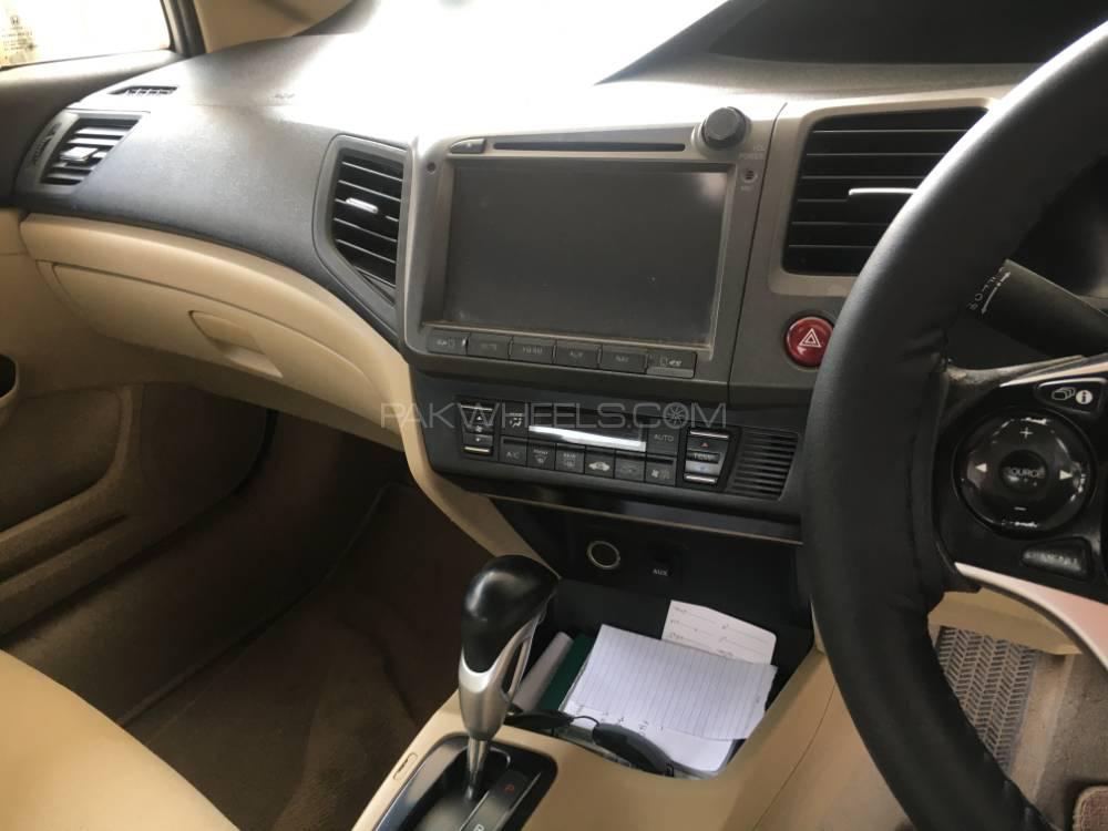 Honda Civic 2012 for Sale in Lahore Honda Civic 2012 for Sale in Lahore Image-9