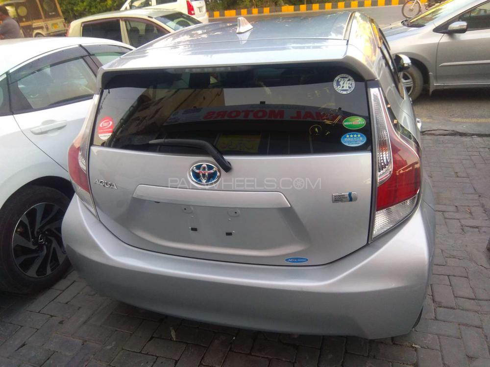 Toyota Aqua 2016 for Sale in Lahore Toyota Aqua 2016 for Sale in Lahore Image-11