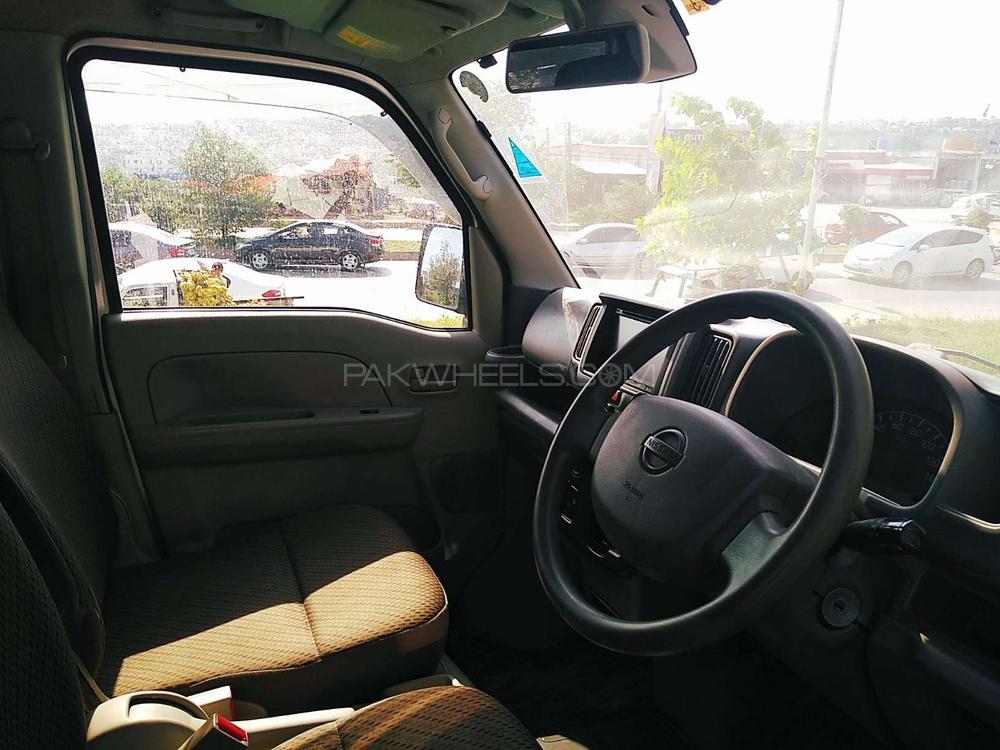 Nissan Clipper 2015 for Sale in Rawalpindi Nissan Clipper 2015 for Sale in Rawalpindi Image-9