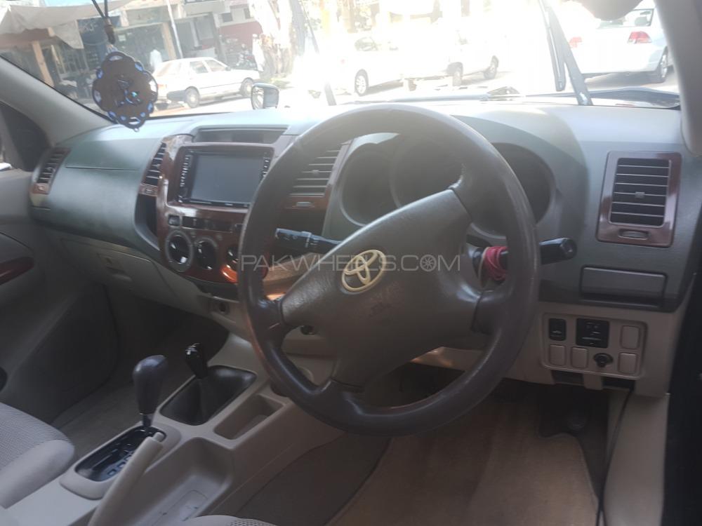 Toyota Hilux 2005 for Sale in Islamabad Toyota Hilux 2005 for Sale in Islamabad Image-2