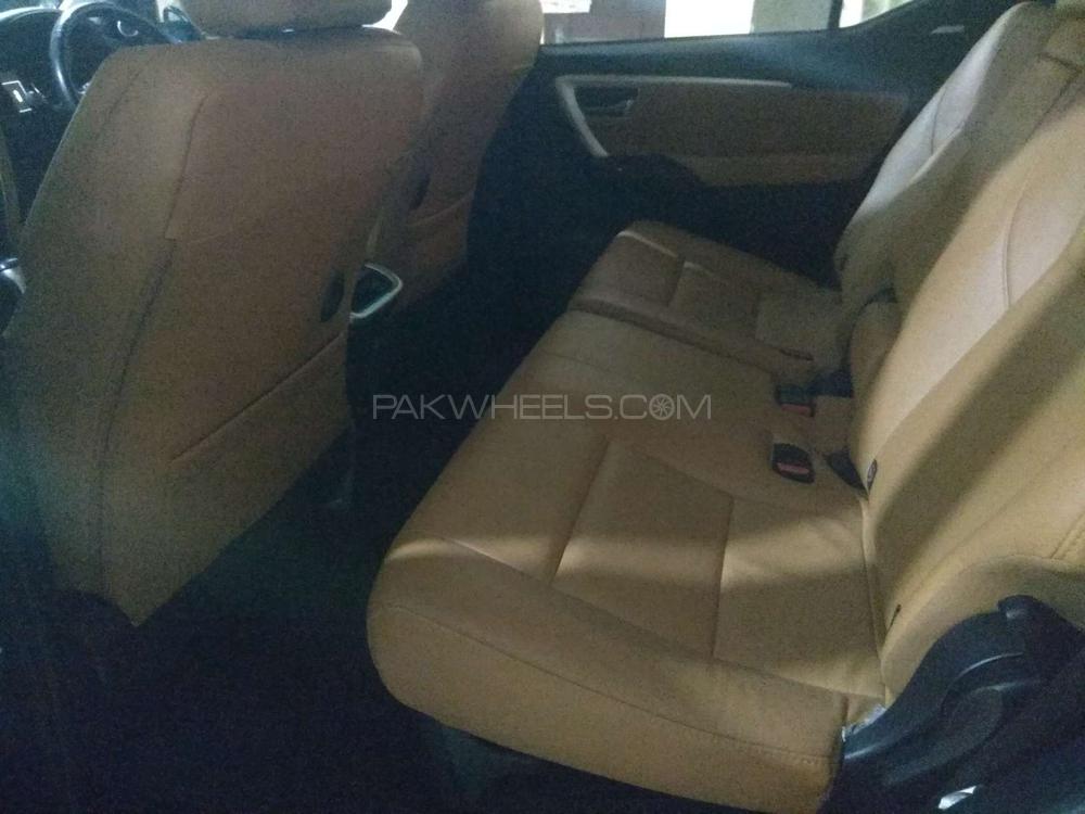 Toyota Fortuner 2018 for Sale in Karachi Toyota Fortuner 2018 for Sale in Karachi Image-11