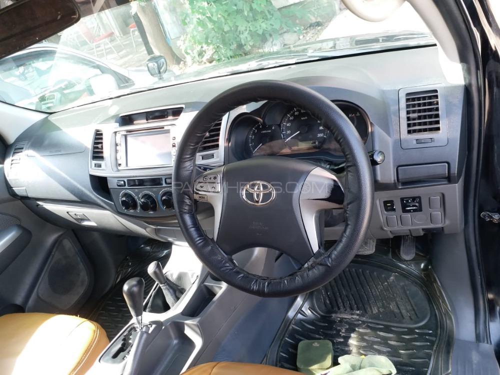 Toyota Hilux 2012 for Sale in Islamabad Toyota Hilux 2012 for Sale in Islamabad Image-3