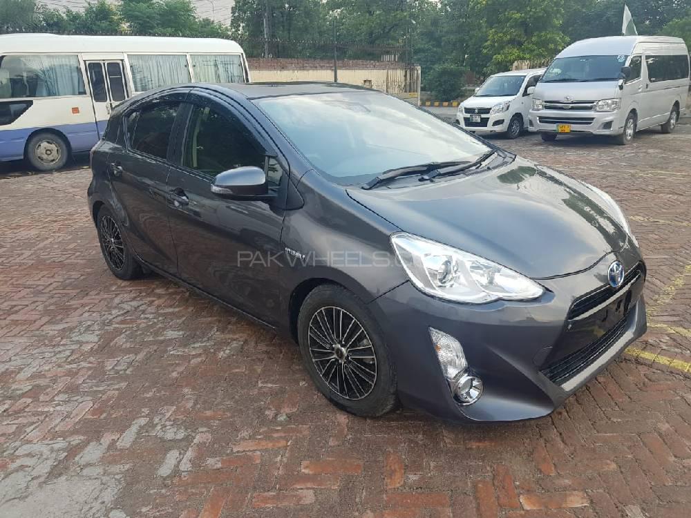 Toyota Aqua 2016 for Sale in Lahore Toyota Aqua 2016 for Sale in Lahore Image-3