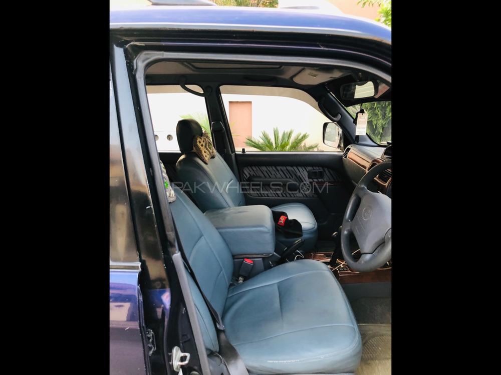 Toyota Prado 1996 for Sale in Lahore Toyota Prado 1996 for Sale in Lahore Image-9