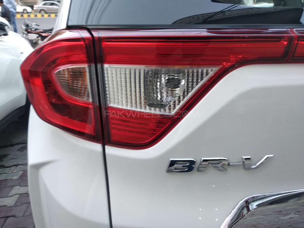 Honda BR-V 2019 for Sale in Lahore Honda BR-V 2019 for Sale in Lahore Image-16