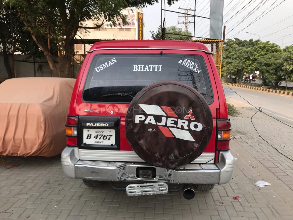Mitsubishi Pajero 1994 for Sale in Lahore Mitsubishi Pajero 1994 for Sale in Lahore Image-7