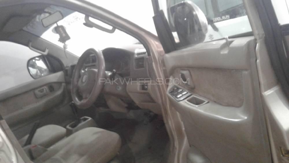 سوزوکی اے پی وی 2006 for Sale in لاہور سوزوکی اے پی وی 2006 for Sale in لاہور Image-7