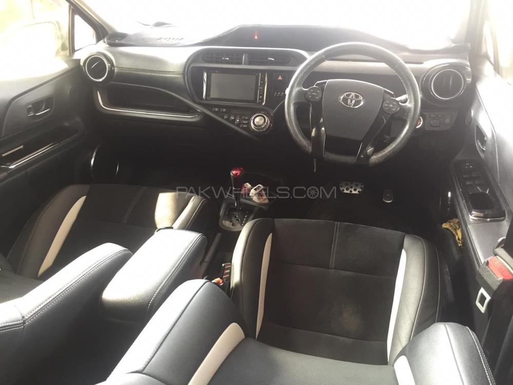 Toyota Aqua 2015 for Sale in Peshawar Toyota Aqua 2015 for Sale in Peshawar Image-7