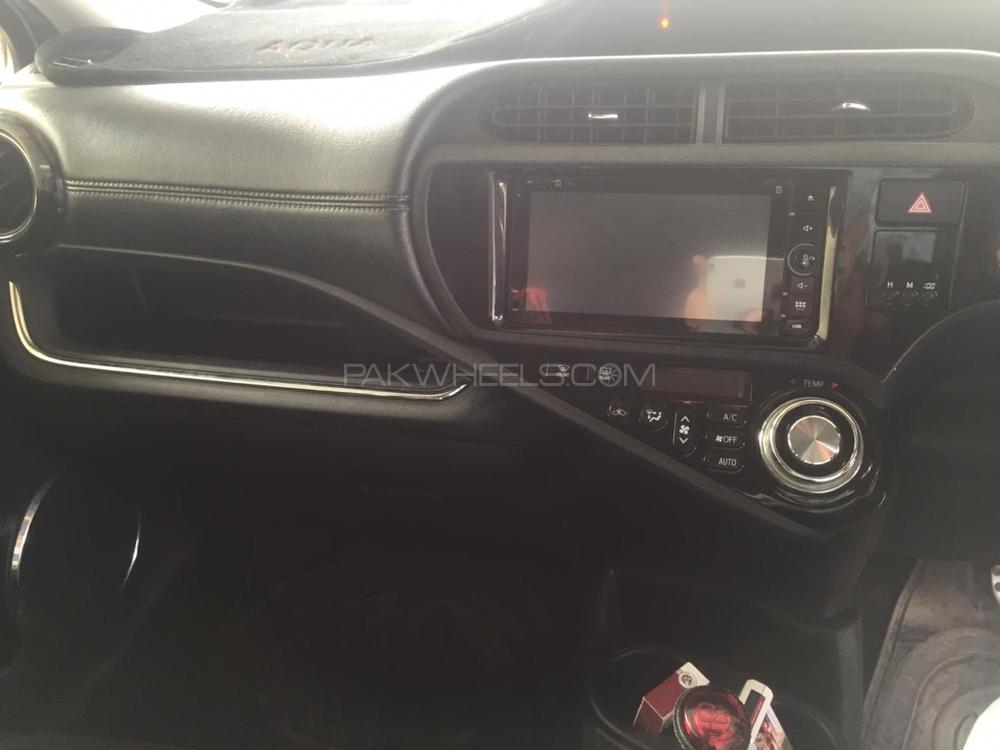 Toyota Aqua 2015 for Sale in Peshawar Toyota Aqua 2015 for Sale in Peshawar Image-13