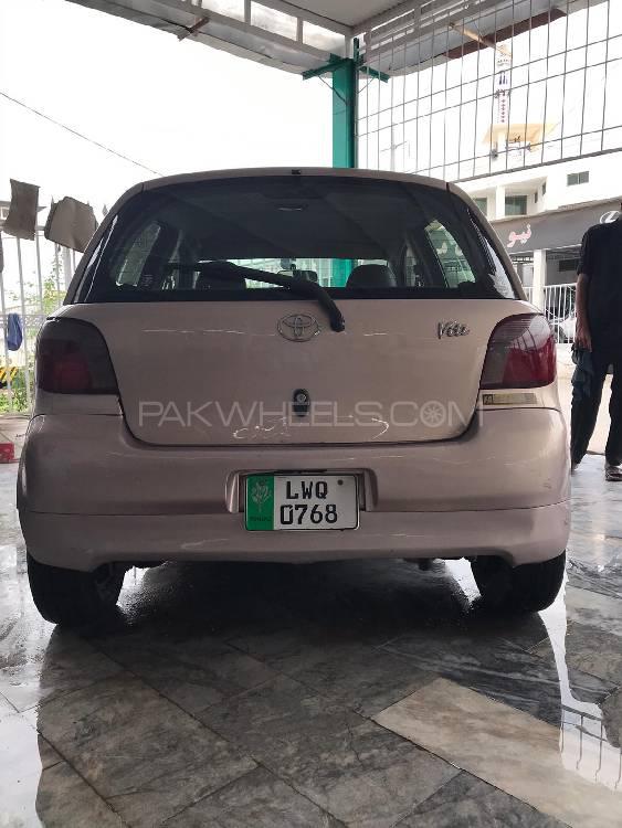 Toyota Vitz 2001 for Sale in Peshawar Toyota Vitz 2001 for Sale in Peshawar Image-8