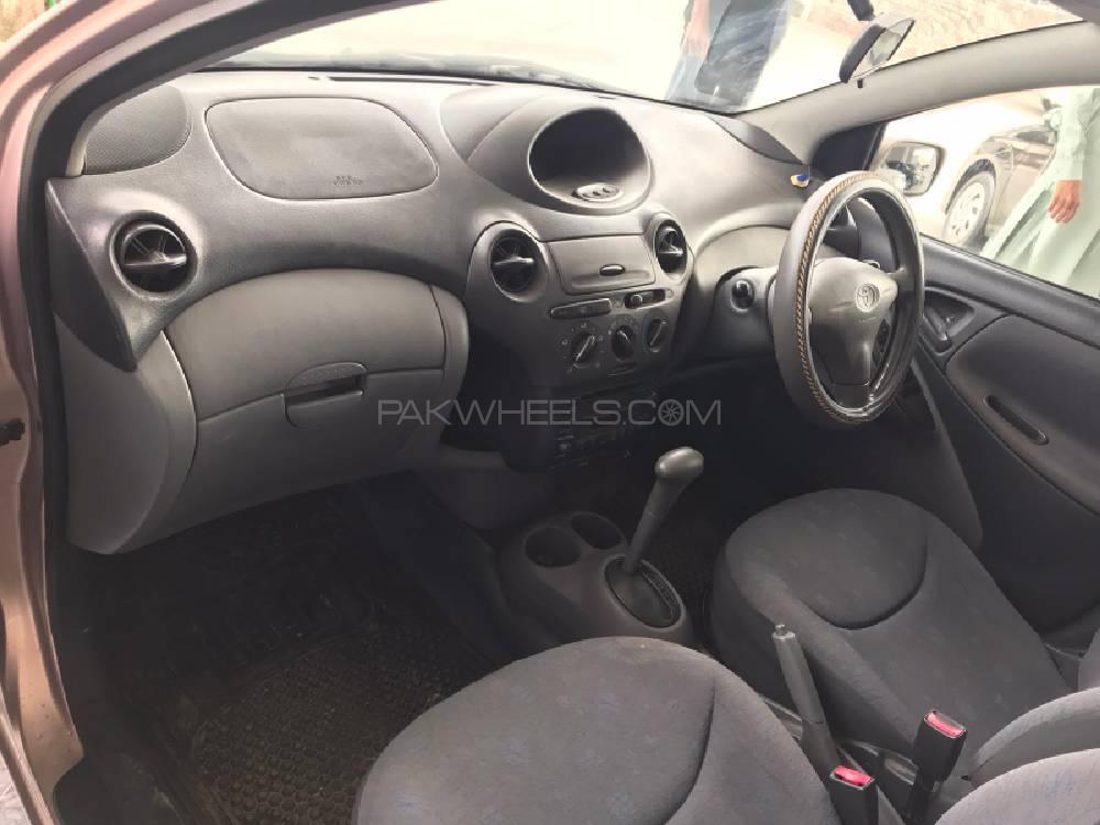 Toyota Vitz 2001 for Sale in Peshawar Toyota Vitz 2001 for Sale in Peshawar Image-6