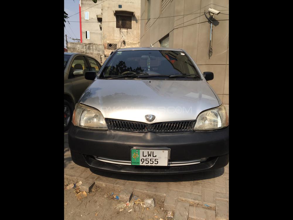 Toyota Platz 2006 for Sale in Lahore Image-1