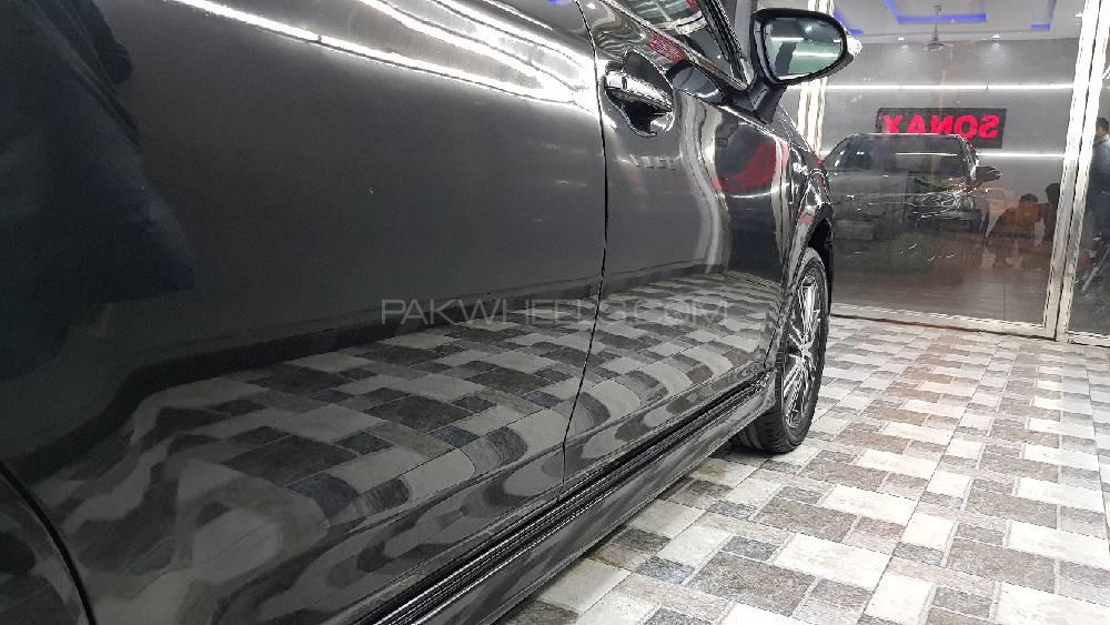 Toyota Corolla Fielder 2017 for Sale in Lahore Toyota Corolla Fielder 2017 for Sale in Lahore Image-6