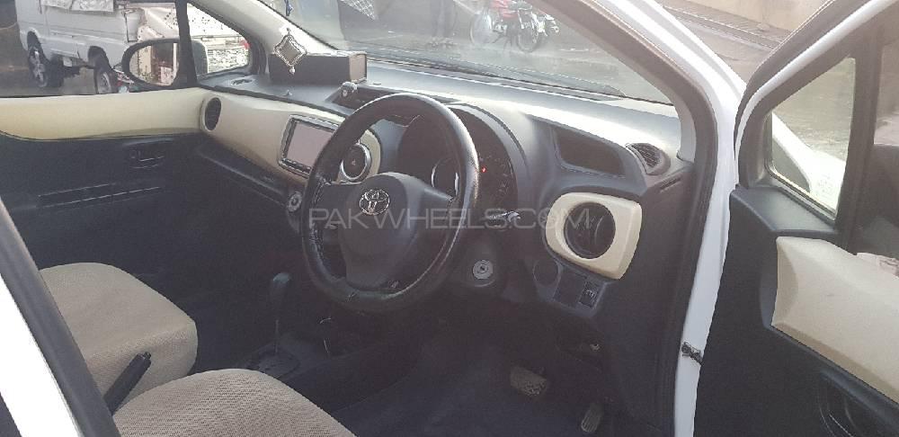 Toyota Vitz 2013 for Sale in Abbottabad Toyota Vitz 2013 for Sale in Abbottabad Image-5