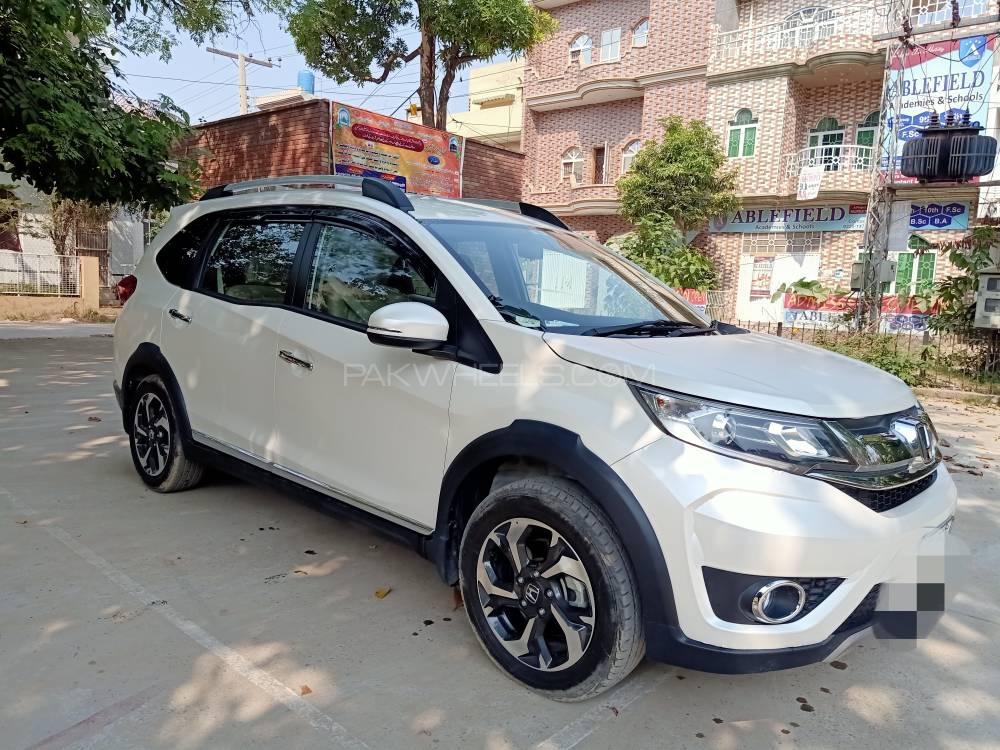 Honda BR-V 2019 for Sale in Lahore Honda BR-V 2019 for Sale in Lahore Image-2