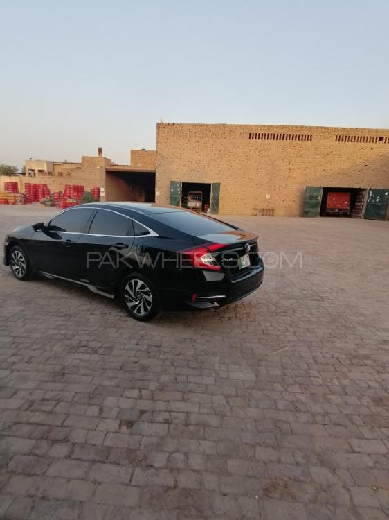 ہونڈا سوک 2019 for Sale in ساہیوال ہونڈا سوک 2019 for Sale in ساہیوال Image-10