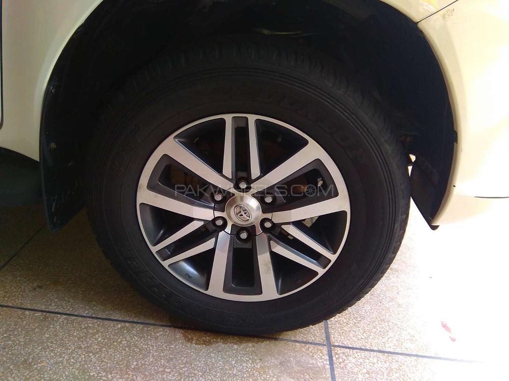 Toyota Hilux 2018 for Sale in Lahore Toyota Hilux 2018 for Sale in Lahore Image-13