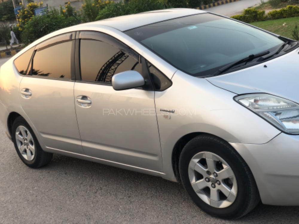 Toyota Prius 2007 for Sale in Hayatabad Toyota Prius 2007 for Sale in Hayatabad Image-2