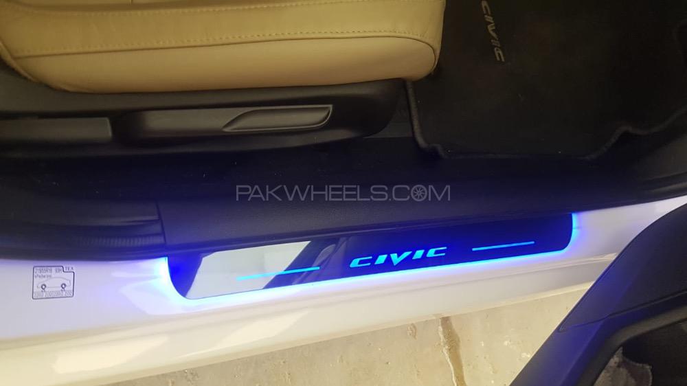 Honda Civic 2017 for Sale in Karachi Honda Civic 2017 for Sale in Karachi Image-3