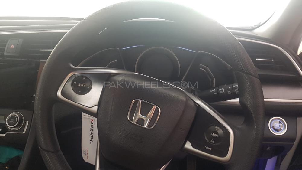 Honda Civic 2017 for Sale in Karachi Honda Civic 2017 for Sale in Karachi Image-8