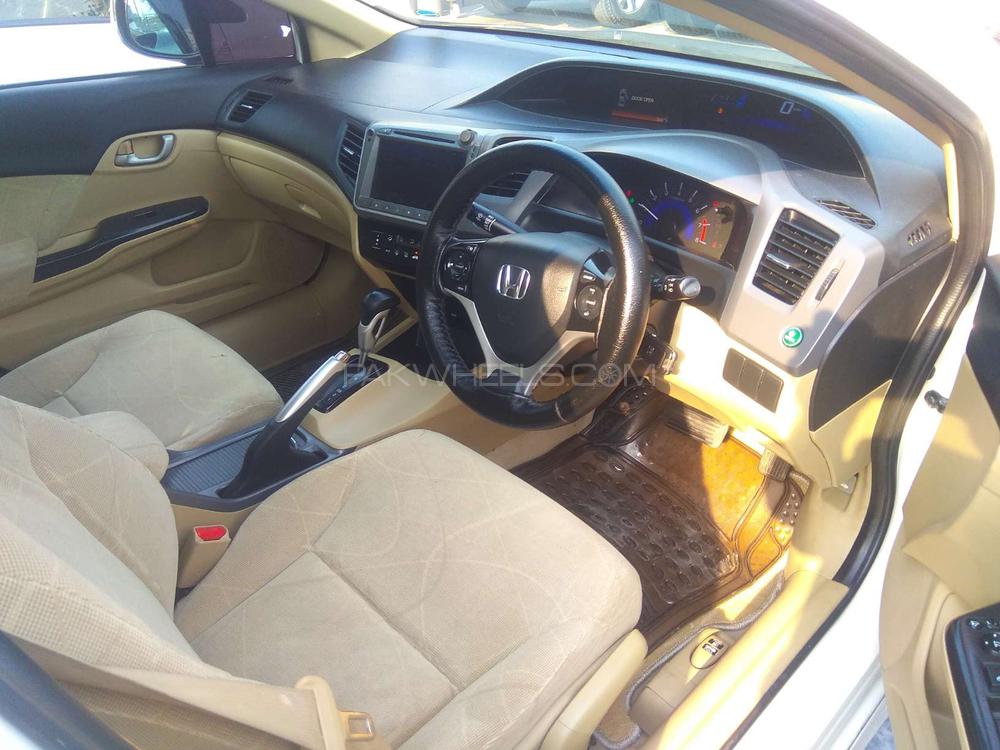 Honda Civic 2015 for Sale in Lahore Honda Civic 2015 for Sale in Lahore Image-4