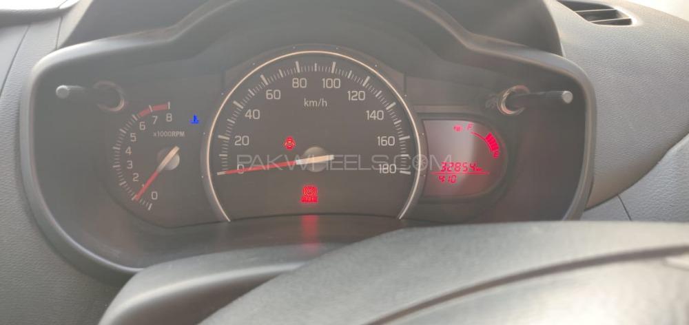 Suzuki Cultus 2017 for Sale in Faisalabad Suzuki Cultus 2017 for Sale in Faisalabad Image-6
