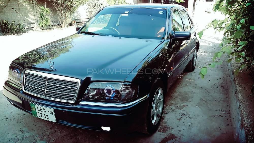 Mercedes Benz C Class 1995 for Sale in Sadiqabad Image-1