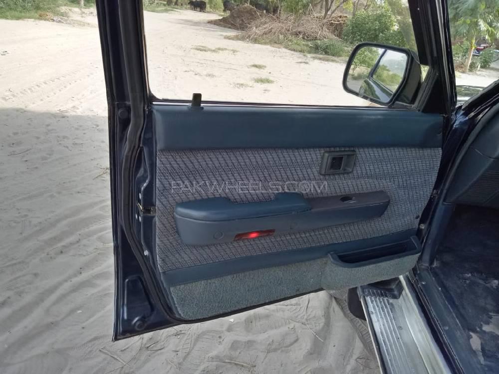 Toyota Surf 1992 for Sale in Islamabad Toyota Surf 1992 for Sale in Islamabad Image-2