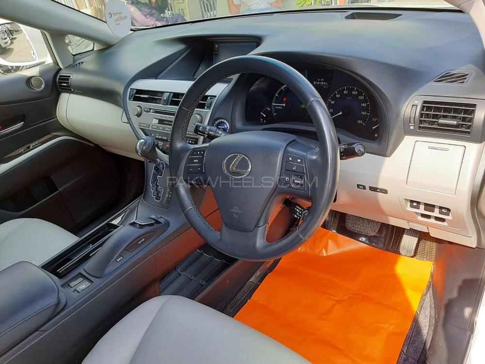 Lexus RX Series 2010 for Sale in Karachi Lexus RX Series 2010 for Sale in Karachi Image-7