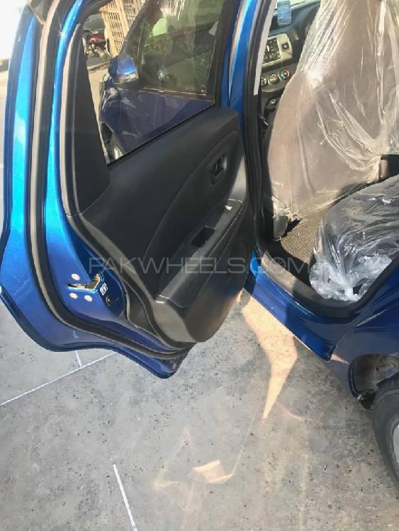Toyota Vitz 2015 for Sale in Faisalabad Toyota Vitz 2015 for Sale in Faisalabad Image-8