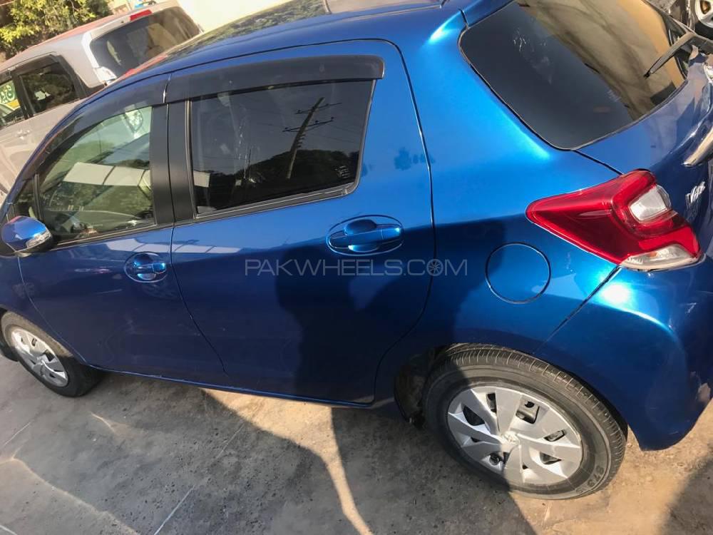 Toyota Vitz 2015 for Sale in Faisalabad Toyota Vitz 2015 for Sale in Faisalabad Image-3